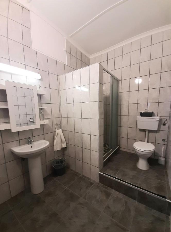 Отель De Graaff Manor Экстерьер фото